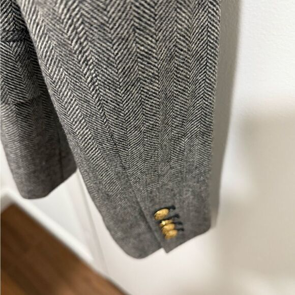 J.Crew Shrunken Fit Women’s Wool Blend Herringbone Classic Blazer. Size 4. - Picture 5 of 8
